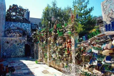 magic gardens Phila.
