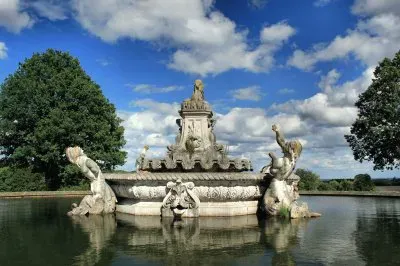 פאזל של Fountain