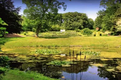 Cotswold Roccocco Garden - Painswick jigsaw puzzle