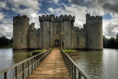 Castelo Bodiam - Inglaterra jigsaw puzzle