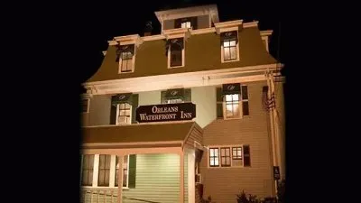 Waterfront Inn jigsaw puzzle