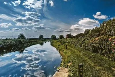 royal canal- dublin ' jigsaw puzzle