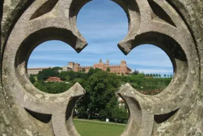 COMILLAS