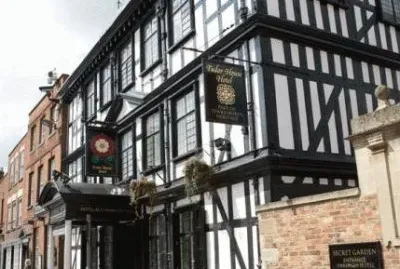Tudor House Hotel