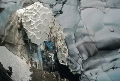 warren cave antartica jigsaw puzzle