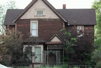 פאזל של haunted house