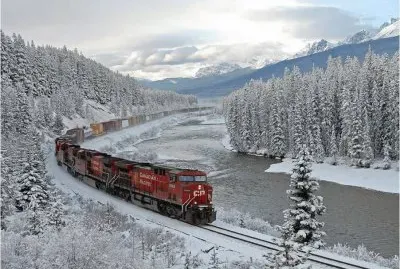 Canadian Pacific train  in Wintertime jigsaw puzzle