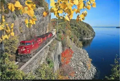 Canadian Pacific Train along the Costline jigsaw puzzle