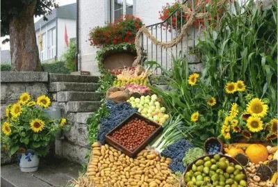 Merchandise jigsaw puzzle