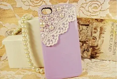 IPhone Cover with Lace and Pearls