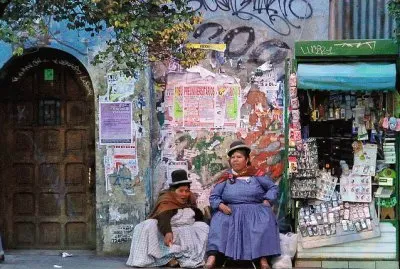 Street sellers in La Paz