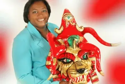 Esther Mieses reina del  carnaval 2010