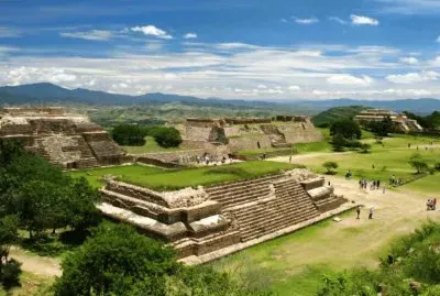 piramides en Oaxaca jigsaw puzzle