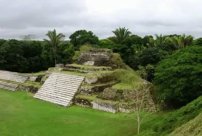 piramides en Q. Roo jigsaw puzzle