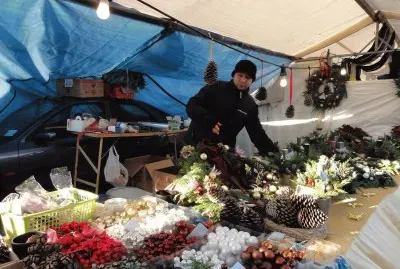 Selling Christmas decorations