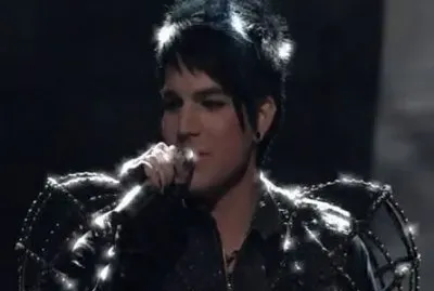adam lambert singing beth by kiss on idol