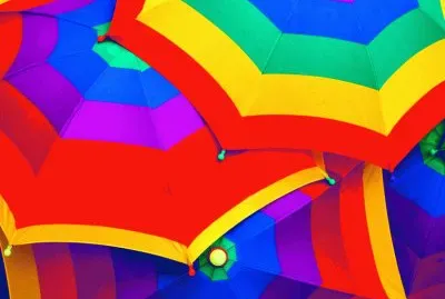 פאזל של Colored Umbrellas