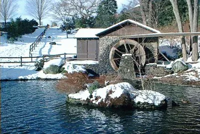 Waterwheel fence in Wintertime