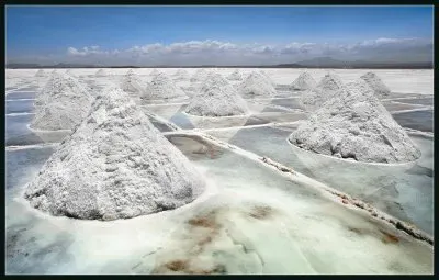 Salt Pyramids  Tunesia