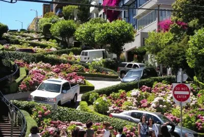 Lombard Street  San Francisco  USA jigsaw puzzle