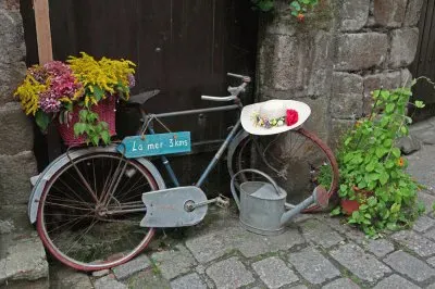 Three Kilometers to the Sea