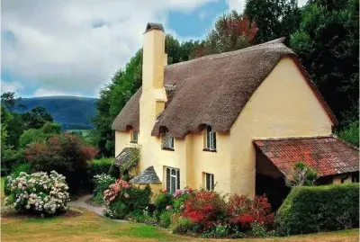 Country House UK