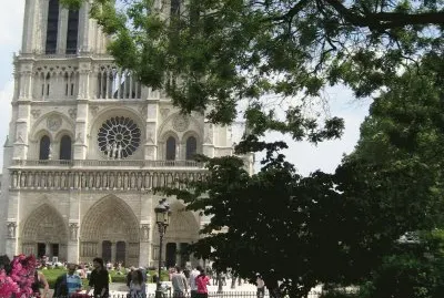 פאזל של PARIS: NOTRE DAME