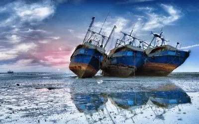 Three aground Ships jigsaw puzzle