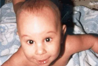 Bebe en la baÃ±era