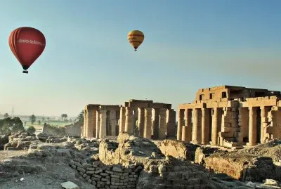 Balloon ride over Ramesseum