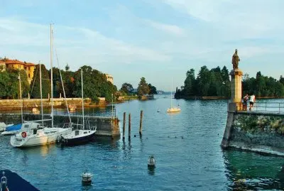 Lakeside 2