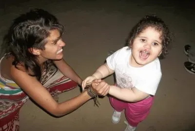 Con la tia