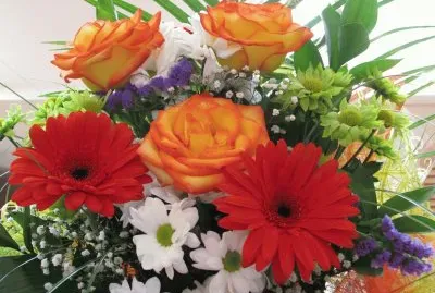 Bouquet Roses and Gerberas