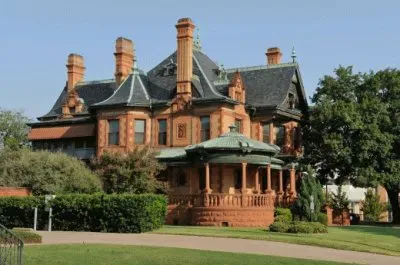 A Mansion in Texas jigsaw puzzle