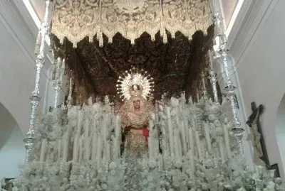 virgen de esperanza de triana
