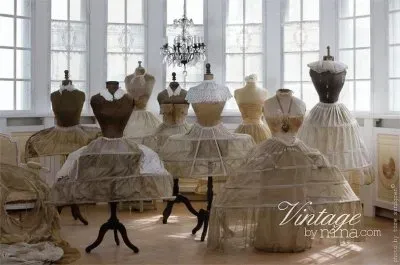 Mannequins in Vintage Clothes jigsaw puzzle