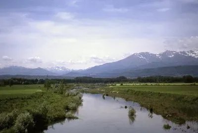 Il torrente Chiusella in pianura