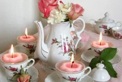 Flowers and Floating Candles in Tea Set