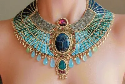Egyptian Collier jigsaw puzzle