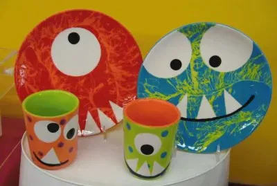 Mugs and Plates