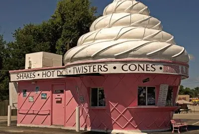 Old Diary Bar, Icecream and Hot Dogs  Missouri USA jigsaw puzzle