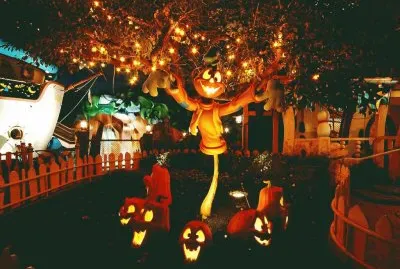 halloween-wallpaper-large001 jigsaw puzzle