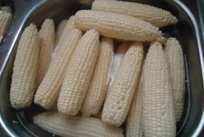 Shucked corn 1