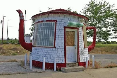 Former Teapot Gas Station-Zillah  Washington