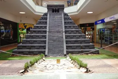 PIRAMIDE