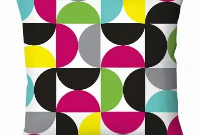 Almofada colorida jigsaw puzzle