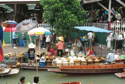 marchÃ© flottant