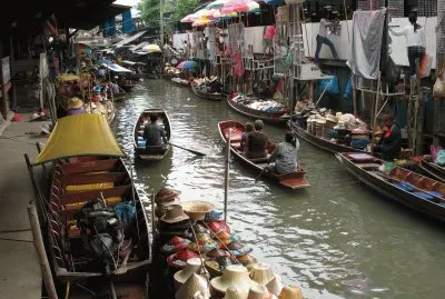 marchÃ© flottant