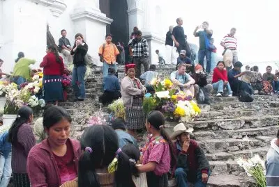 au marchÃ© de CHICHICASTENANGO