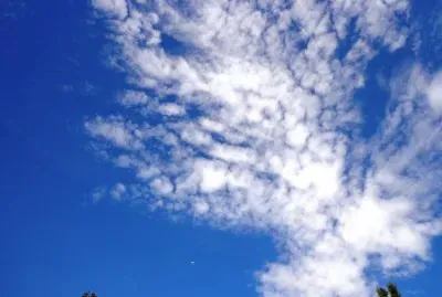 NUBES VIAJERAS